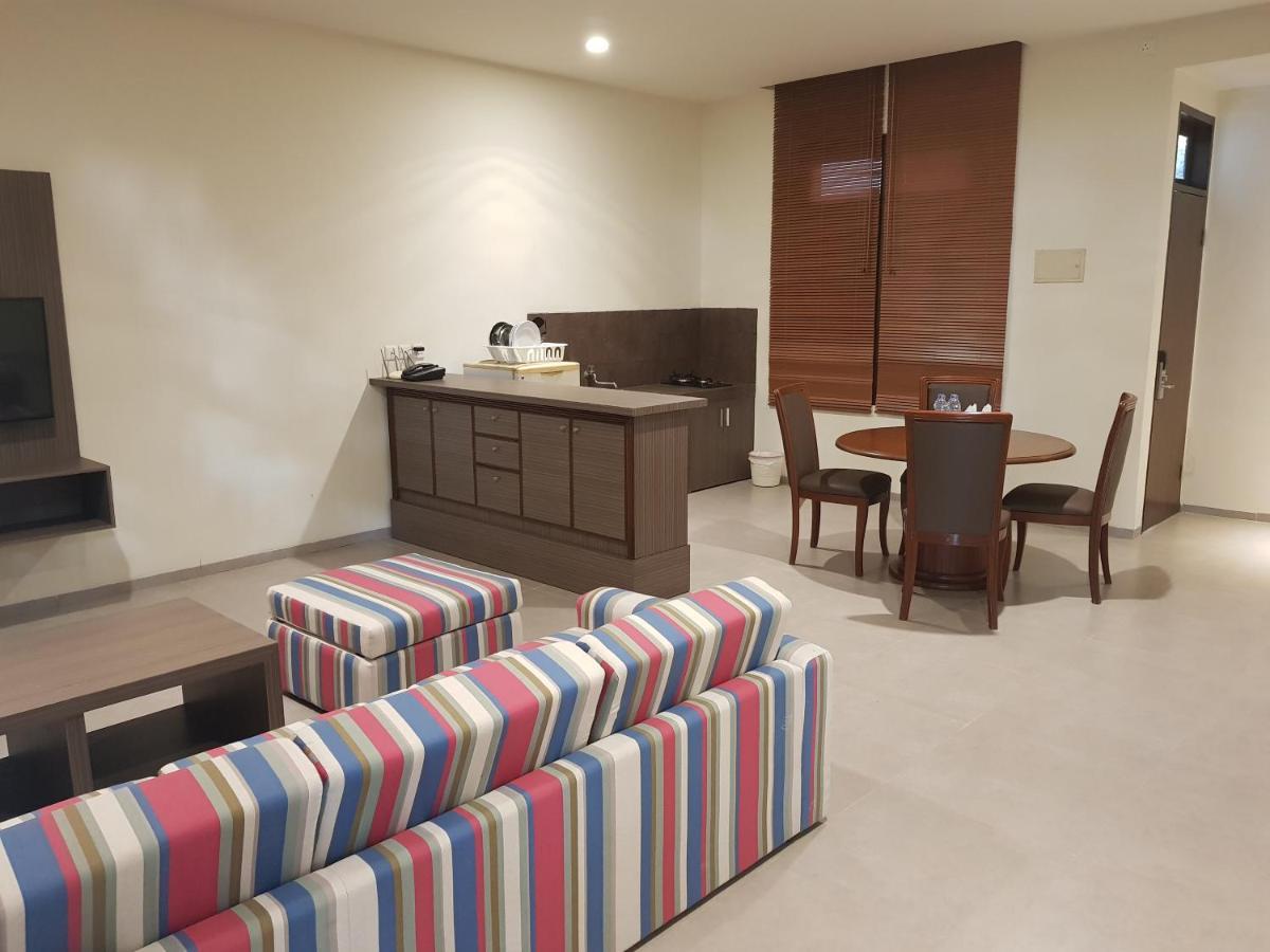 Sanghyang Indah Spa Resort Anyer Buitenkant foto