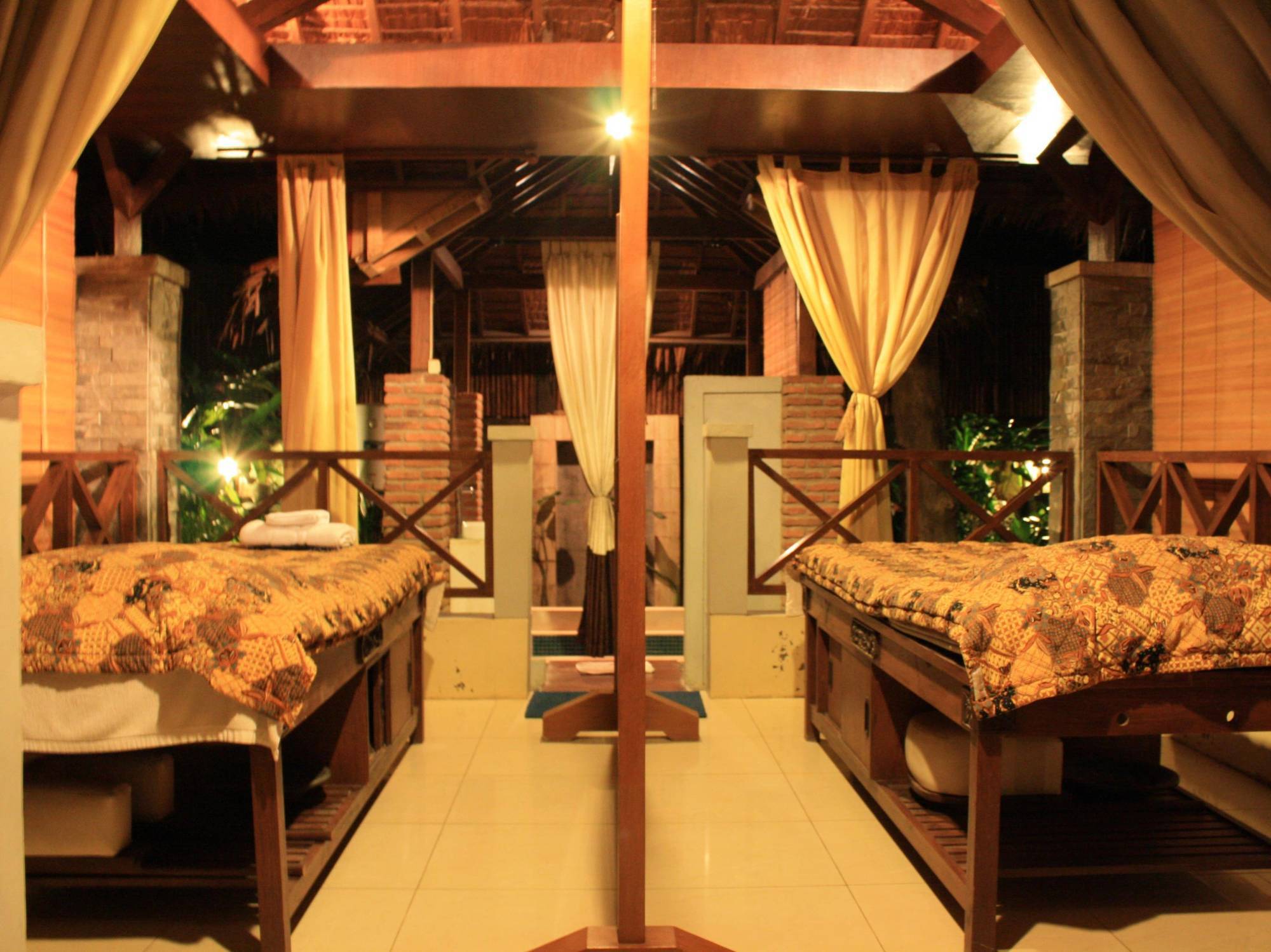 Sanghyang Indah Spa Resort Anyer Buitenkant foto