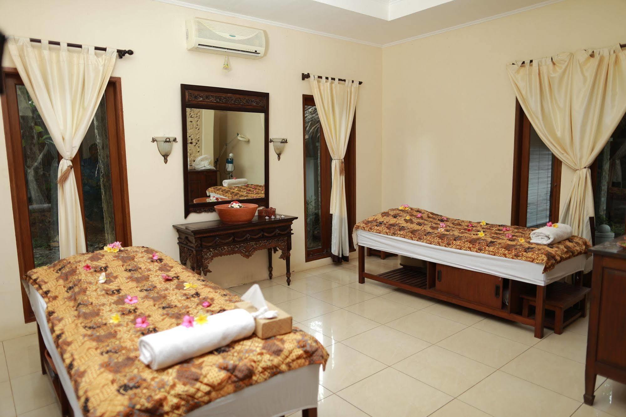 Sanghyang Indah Spa Resort Anyer Buitenkant foto